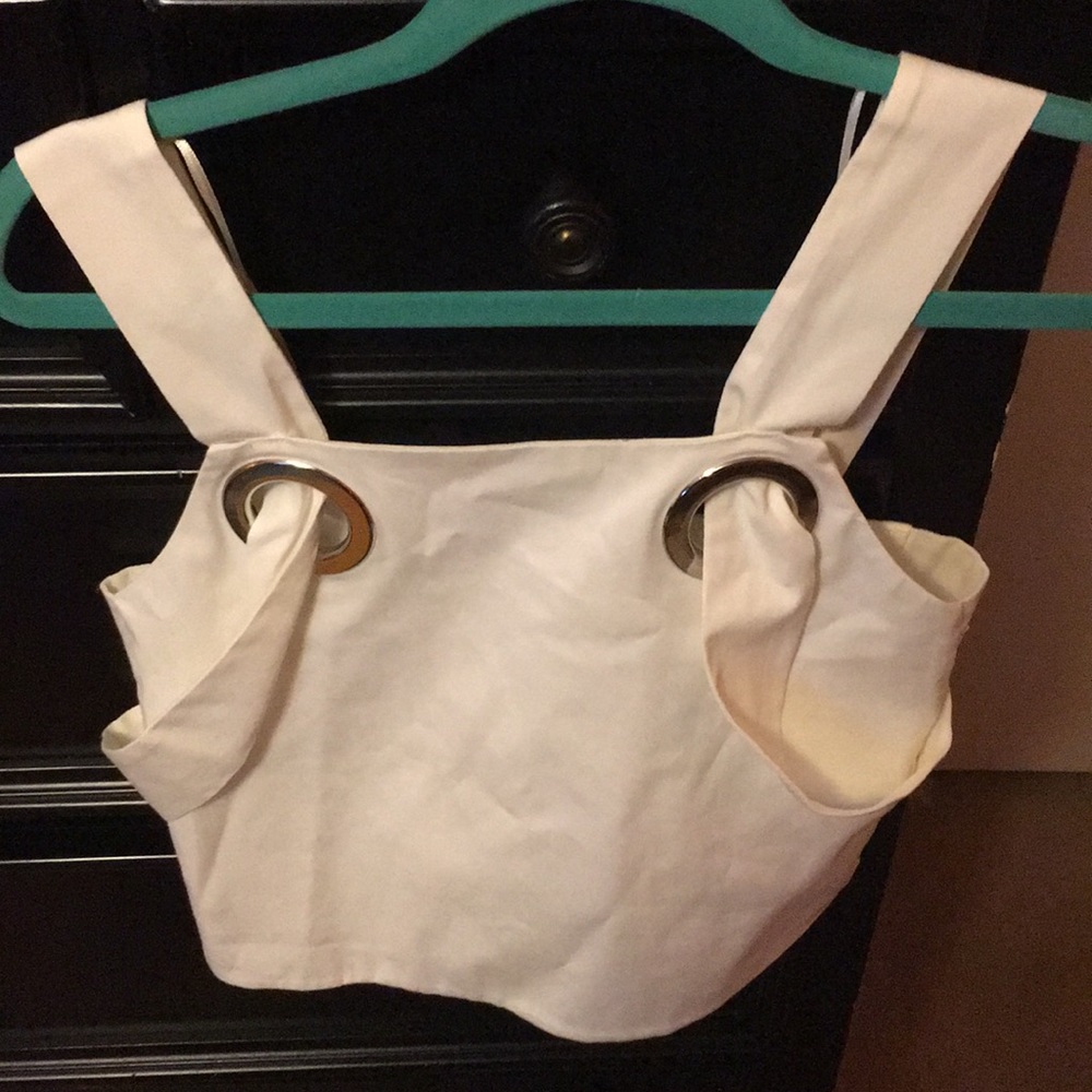 **ON HOLD**Really cute white top from Zara!!!!